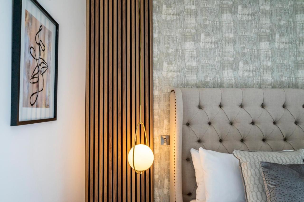 Four Zero Six @ Ryedale House Apartment ยอร์ค ภายนอก รูปภาพ