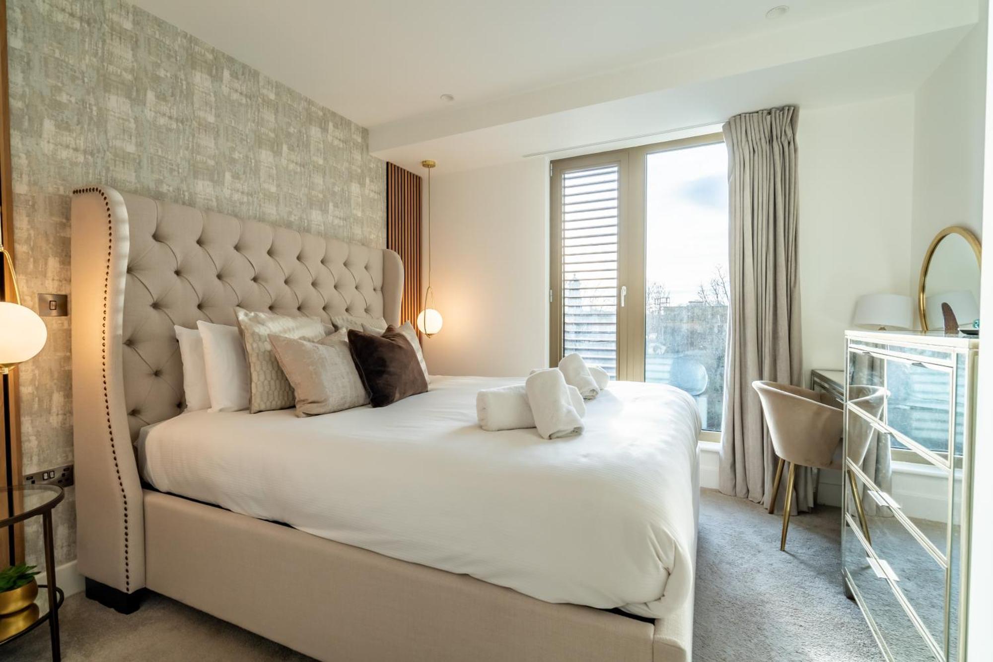 Four Zero Six @ Ryedale House Apartment ยอร์ค ภายนอก รูปภาพ
